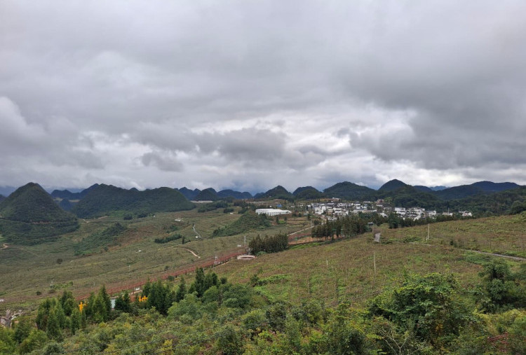 Harian Disway di China International Press Communication Center (CIPCC) (79): Spirit Xichou Gempur Gunung Batu