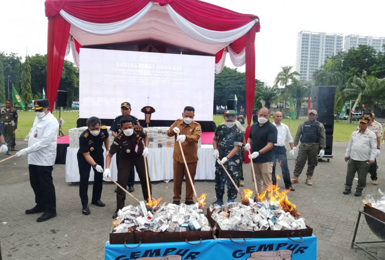 Polres Tanjung Perak Tangani 304 Kasus Narkoba Sepanjang 2025
