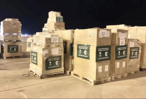 Arab Saudi Kerahkan Kapal dan Pesawat Kirim Lebih 1.050 Ton Bantuan untuk Warga Palestina
