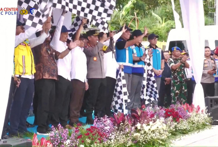 Arus Balik Meningkat, One Way Nasional Resmi Diberlakukan dari GT Kalikangkung-Cikatama