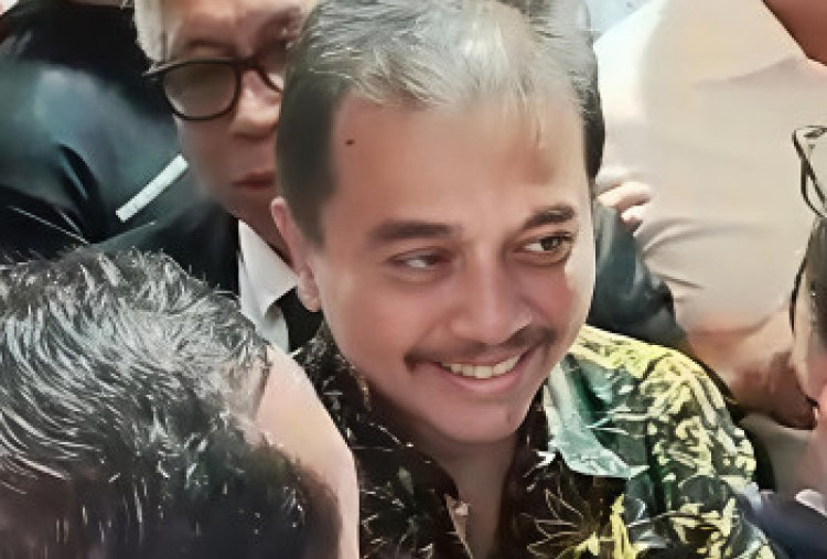 Roy Suryo dan Dokter Tifa Diberangkatkan ke Kejari, Ini Harapan Pengacara 