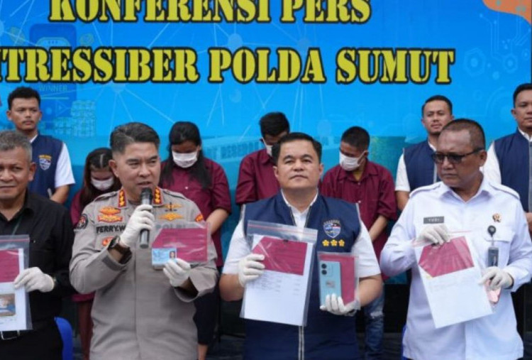 Ayah Raline Shah Jadi Korban Penipuan WhatsApp, Kerugian Capai Rp254 Juta