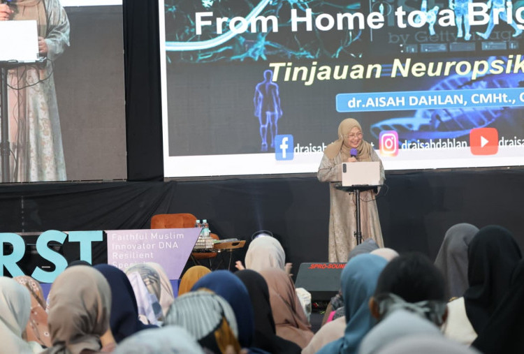 Aisah Dahlan di SAIM: PR Picu Ketegangan Orang Tua dan Anak 