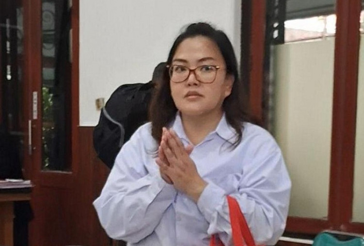Vera Mumek Dituntut 3 Tahun 3 Bulan Penjara Kasus Gelapkan Dana Rp5,2 Miliar