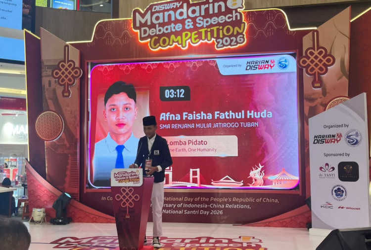 Santri Asal Tuban Ingatkan Relasi Manusia dan Alam dalam Disway Mandarin Debate & Speech Competition 2026