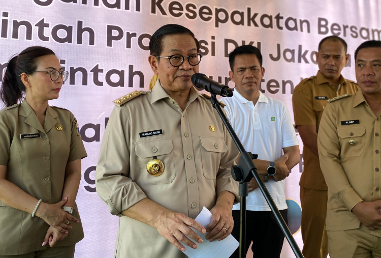 Pramono Tawarkan Aplikasi JAKI ke Kabupaten Karawang untuk Pantau Aktivitas Masyarakat