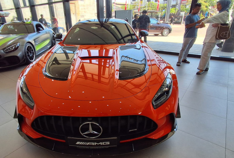 Mercedes-AMG GT Black Series, Spesifikasi Supercar 720 HP yang Dipajang dalam Perilisan AMG Owners Surabaya