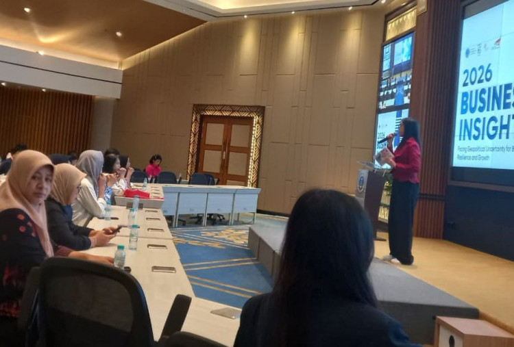 Seminar UK Petra: Konflik Politik Global Picu Kekacauan Ekonomi Indonesia, Waspadai Sektor yang Rawan Bangkrut