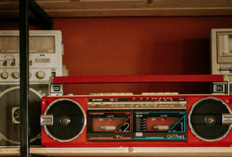 Tanggal 11 September 2025 Memperingati Hari Apa? Ada Hari Radio Nasional