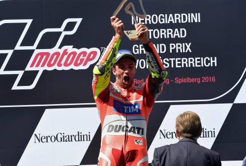 Hukuman Selesai! Andrea Iannone Kembali Balapan, Turun di WSBK 2024 Bersama Ducati