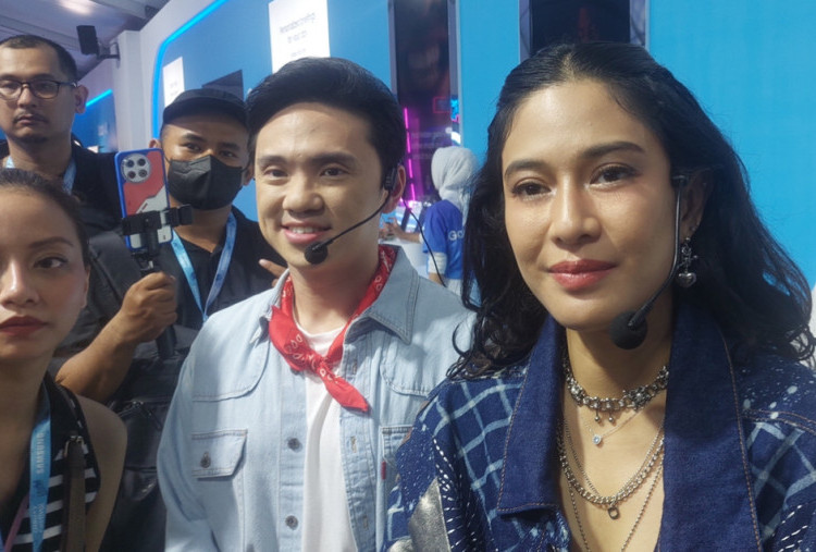  Takjub dengan Kecanggihan AI Samsung Galaxy S25 Series, Dian Sastrowardoyo Hampir Tak Butuh Asisten