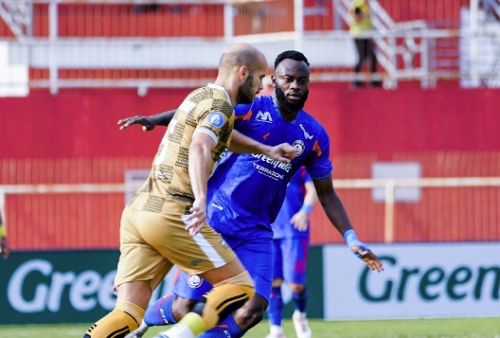 Arema FC vs Dewa United 0-0: Singo Edan Gagal Menang di Kandang