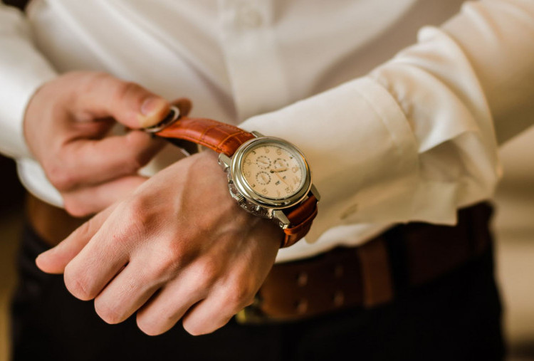 Mengenal 6 Ragam Jam Tangan