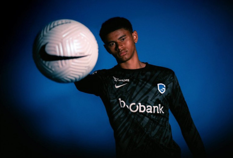 Liverpool Pecahkan Rekor Transfer Kiper Remaja, Lucca Brughmans Resmi ke Anfield