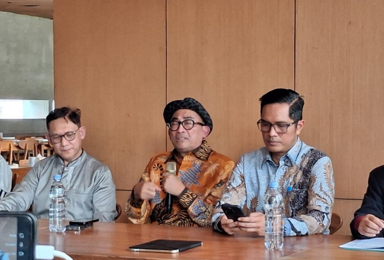 Lawan Balik, Tim Kuasa Hukum Eks Jampidsus Febrie Siapkan 2 Permohonan Praperadilan