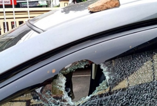 Teror OTK Lempar Batu ke Kaca Mobil Terjadi di Margonda, Ibu dan Bayi Terluka
