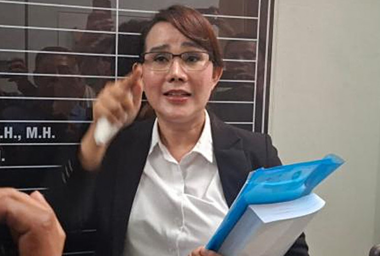 Tok! Isa Zega Divonis 3.5 Tahun Atas Pencemaran Nama Baik Shandy Purnamasari 