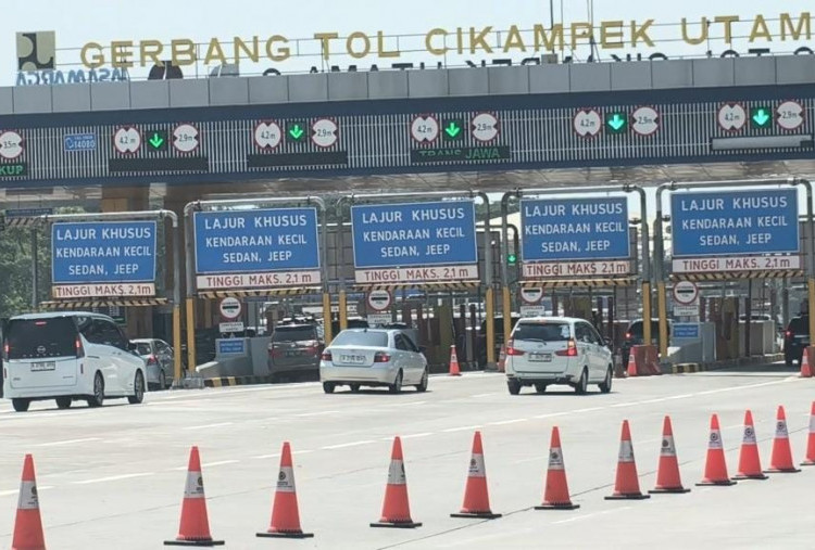 Arus Mudik ke Jateng dan Jatim Meningkat, One Way Diteruskan Sampai KM 459