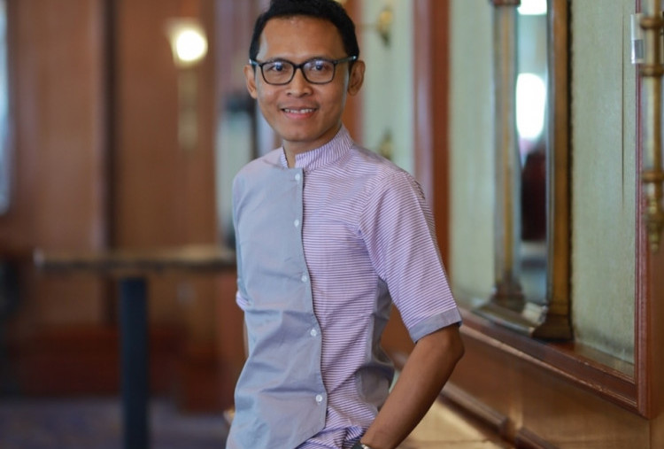 Cheng Yu Pilihan Corporate Communications Strategic of Lion Group Danang Mandala P: Chi Yi Qian, Zhang Yi Zhi