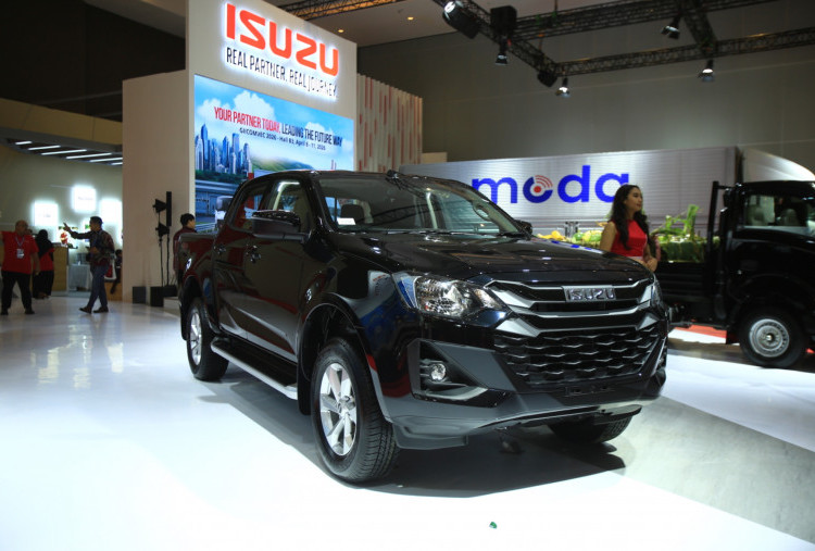 Isuzu D-Max Rodeo Debut di GIICOMVEC 2026, Siap Kerja Berat dengan Safety dan Performa Tangguh