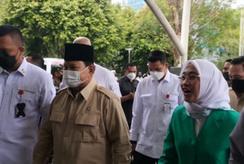 Prabowo Hadiri Kongres XVI Fatayat NU di Palembang