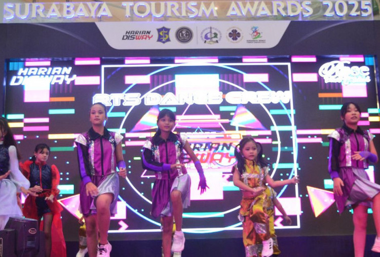 Modern Dance dan Fashion Show Ramaikan Hari Kedua Surabaya Tourism Awards 2025