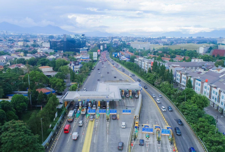 Hindari Titik Ini! Jasa Marga Beberkan 4 Lokasi Rawan Macet di Tol Japek