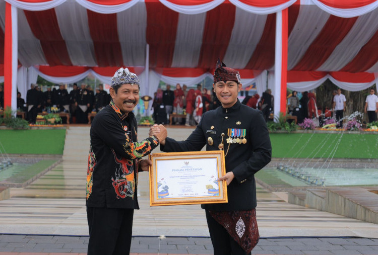 Batik Tulis Tenun Gedhog Tuban Raih IG Pertama di Jatim untuk Produk Kerajinan Nonpangan