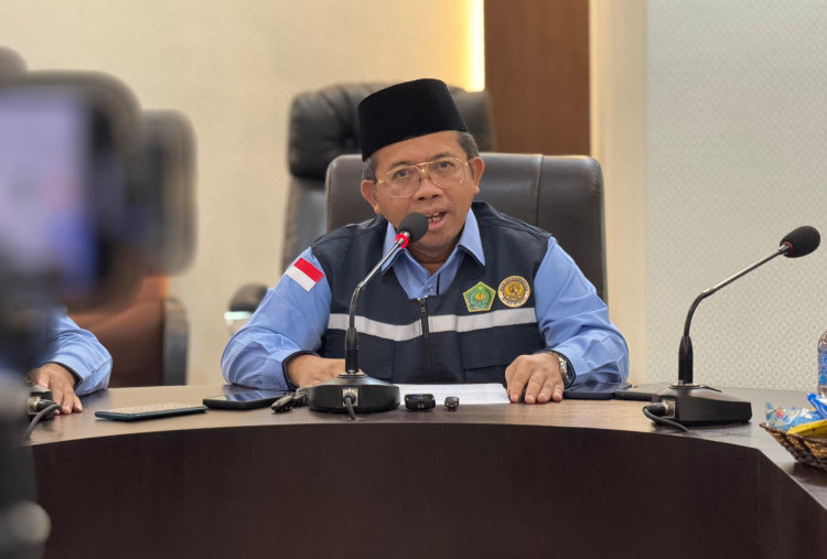 Ketua PPIH Arab Saudi Minta Maaf atas Masalah Penempatan Jamaah Haji, Ada yang Terpisah dari Keluarga