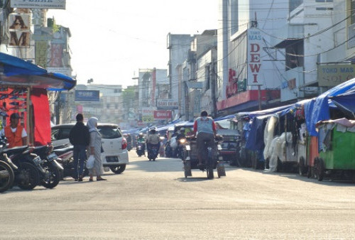 Tutup atau Buka,  Infrastruktur Menyesuaikan