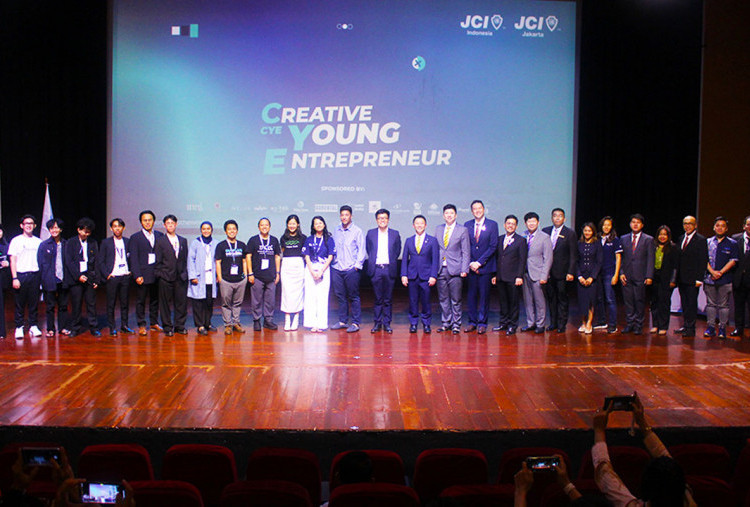 Mahasiswa Esa Unggul Raih Gelar Peserta Terfavorit di Ajang CYE 2025 oleh JCI Indonesia