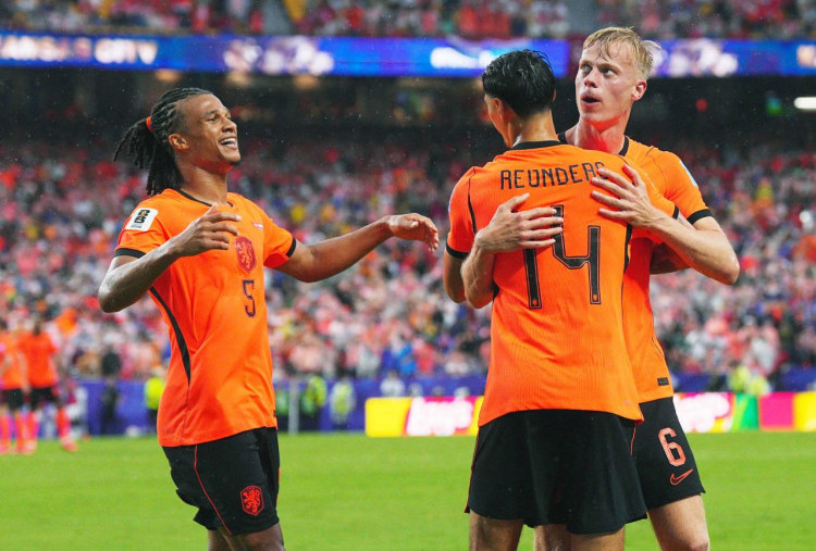 Tunisia vs Belanda 1-3, Oranje Juara Grup F dan Tantang Maroko di 32 Besar