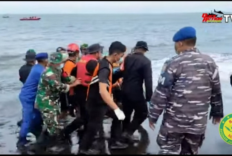 Penemuan Bangkai KMP Tunu Pratama Jaya dan Evakuasi Korban Ke-48 di Selat Bali
