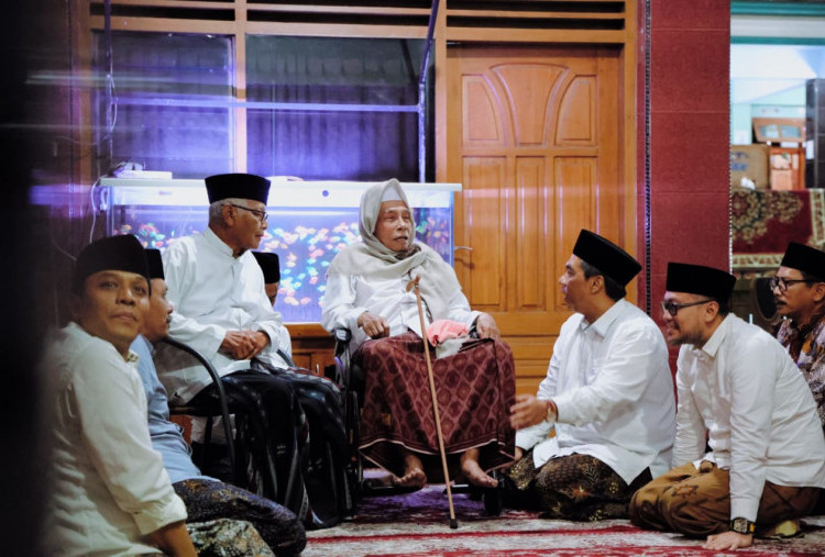 Jaga Tradisi NU, Pj Ketum PBNU Sowan ke Ploso dan Lirboyo 
