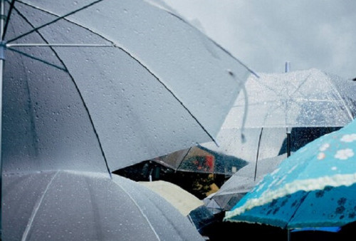 BMKG Berikan Prakiraan Wilayah Terdampak Tiga Bibit Siklon Tropis Indonesia