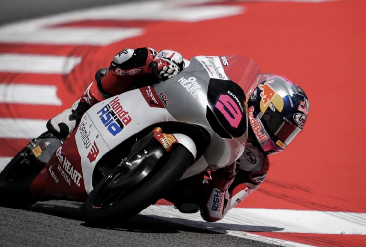 Veda Ega Pratama Ketiban Durian Runtuh, Melesat Peringkat 4 Klasemen Moto3 Usai Sang Rival Diskualifikasi 