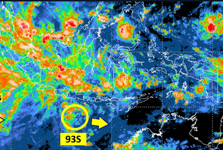 Waspada! Bibit Siklon Tropis 93S Berpotensi Jadi Badai Besar, Hujan Lebat & Gelombang Tinggi Ancam Pulau Jawa hingga NTT