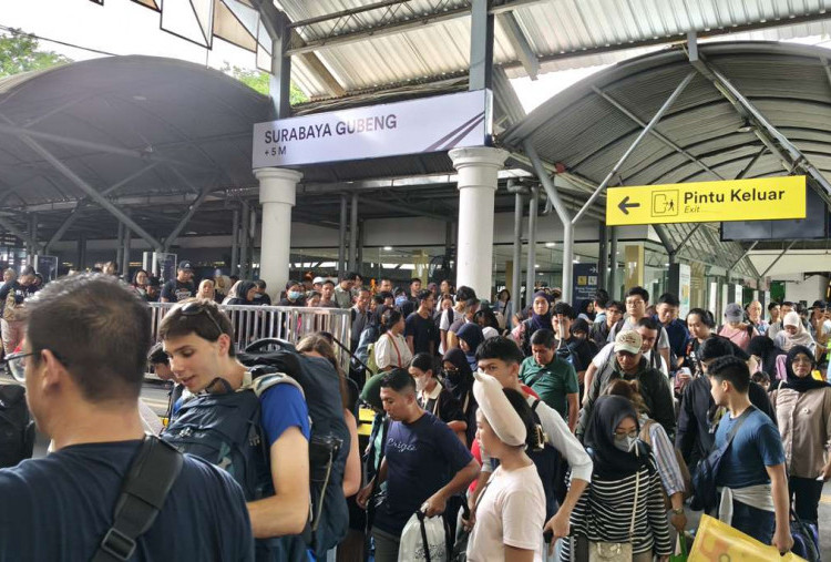 Lebih dari 509 Ribu Pelanggan Dilayani KAI Daop 8 Surabaya Sejak Posko Nataru 2025/2026 Dibuka