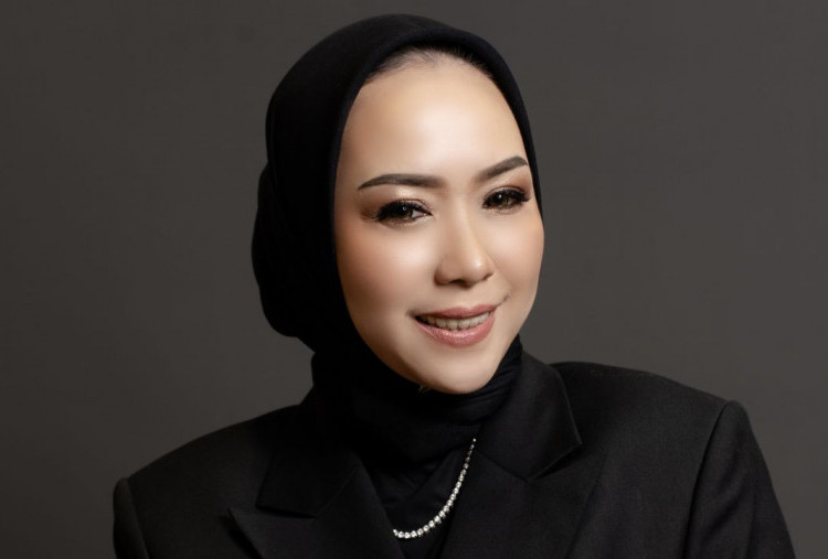 Cheng Yu Pilihan Fashion Designer Gita Orlin: Rui Yi Jin Qu