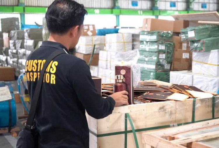 Bea Cukai Temukan Barang Ilegal China di Jalur Merah Tanjung Perak