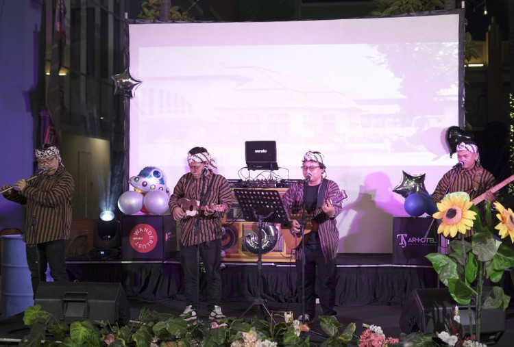 Tiga Tahun, ARTOTEL TS Suites Surabaya Rayakan Perjalanan Penuh Warna dan Apresiasi  