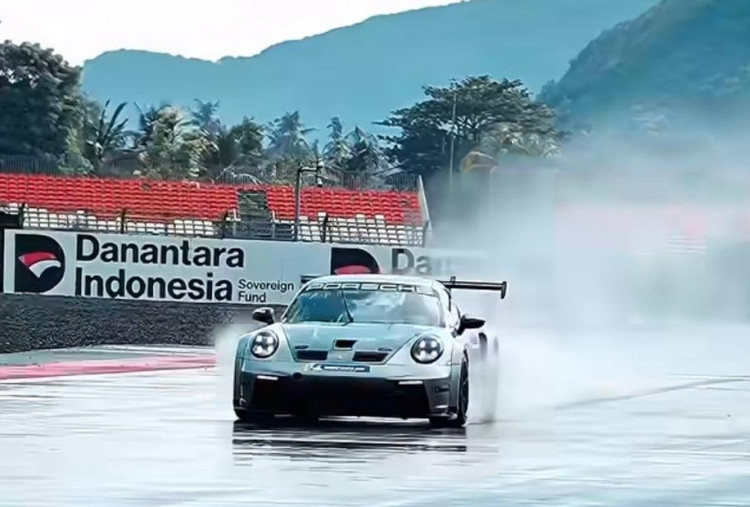 Sean Gelael Dapat Penalti di GTWCA Mandalika, Misi Bangkit Dimulai!