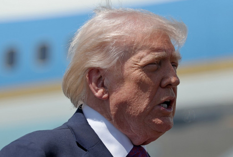 Enam Bulan Menuju Pemilu Midterm AS, Pemerintahan Trump Dibayangi Perang dan Kebijakan Tak Populer
