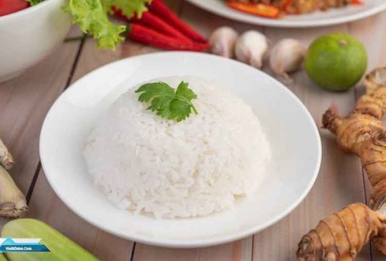 6 Pilihan Makanan untuk Berbuka yang Setara dengan Sepiring Nasi 