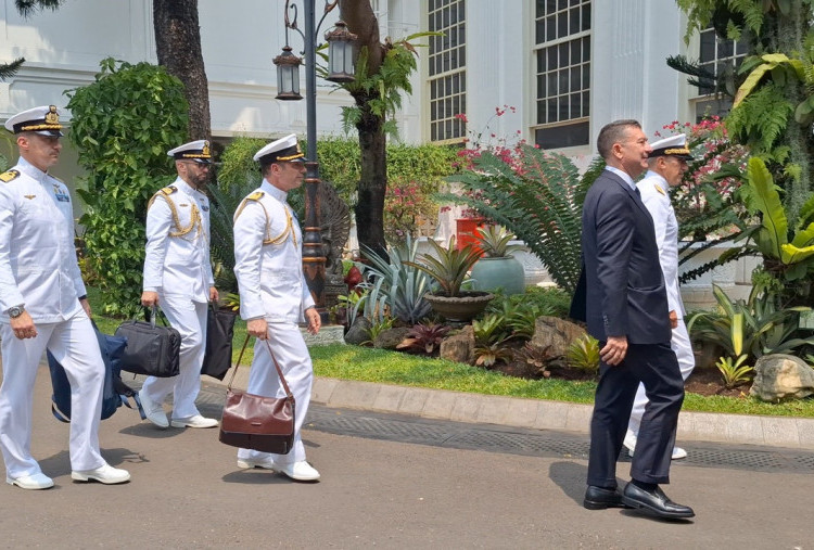 Jadi Kapal Induk Pertama, KRI Sriwijaya Disiapkan Bantu Tangani Karhutla
