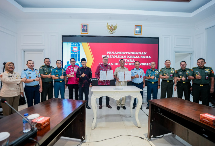 Ribuan Kadet Unhan Jadi Kakak Asuh Siswa Sekolah Rakyat