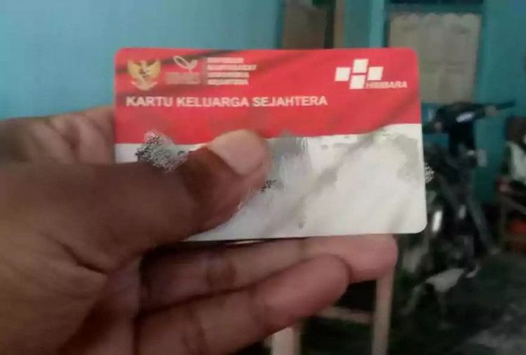 Terlalu, ATM PKH Nenek 63 Tahun di Blitar Dikuras Orang Tak Bertanggung Jawab