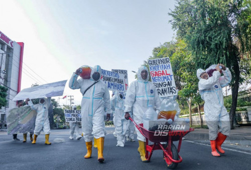 Aksi Longmarch ke Kantor Gubernur Jawa Timur, 