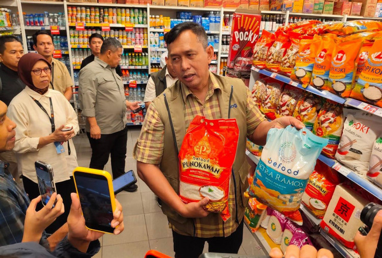 Beras Premium BULOG Makin Mudah Dicari, Pasokan 75 Ribu Ton Disiapkan Tiap Bulan di Ritel Modern