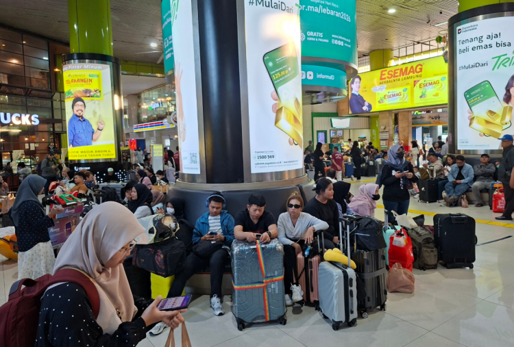 Aduh! Terlalu Semangat Mau Mudik, Malah Ketinggalan Tiket Pas Sampai Stasiun Gambir